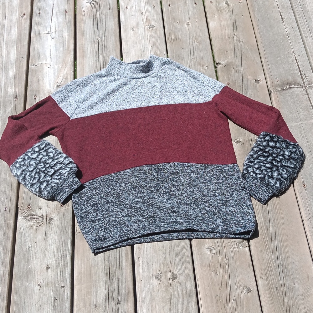 Colorblock top